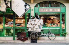 菜场的摊从们也大多情愿